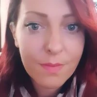 Michaela S. image